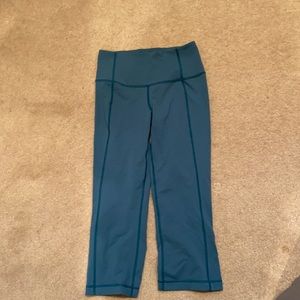 Lululemon capris
